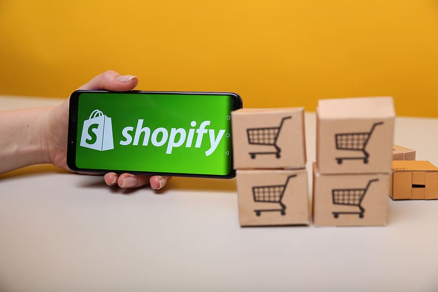How Does Third-Party Fulfillment Work On Shopify